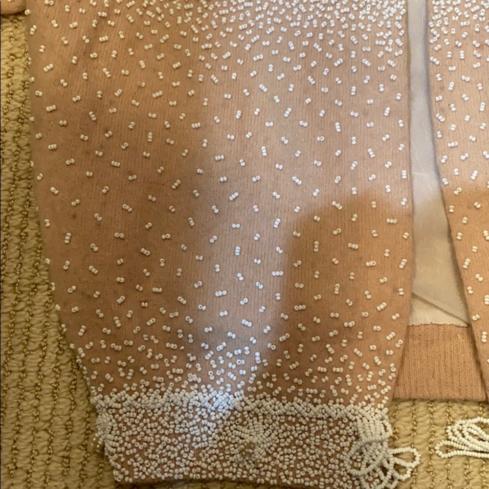 VINTAGE BEADED LAMBSWOOL SWEATER - Picture 8 of 16